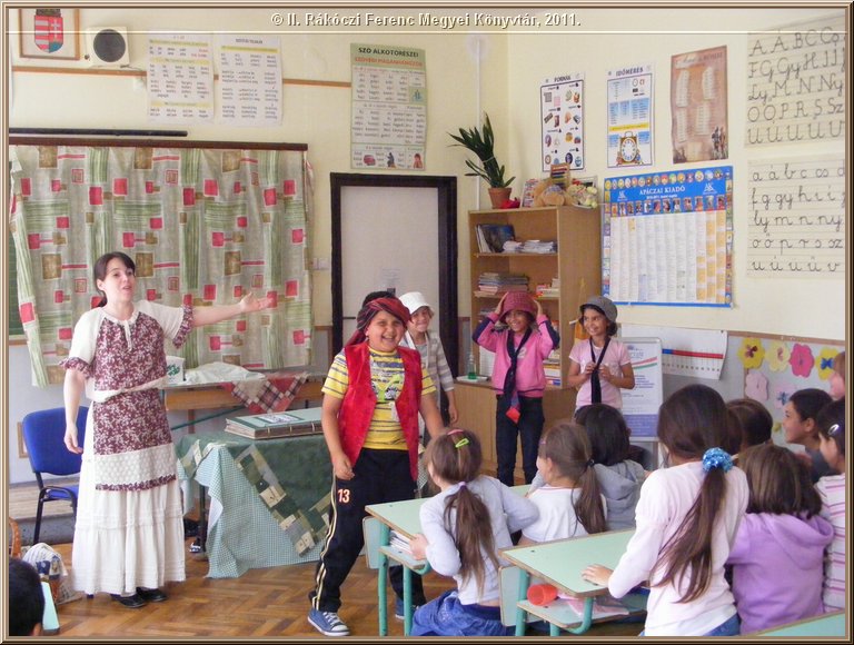 batyu_szinhaz_selyemret_071.jpg