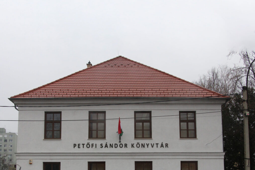 Petőfi Sándor Könyvtár