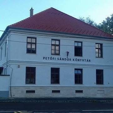 Pet?fi Sándor Library