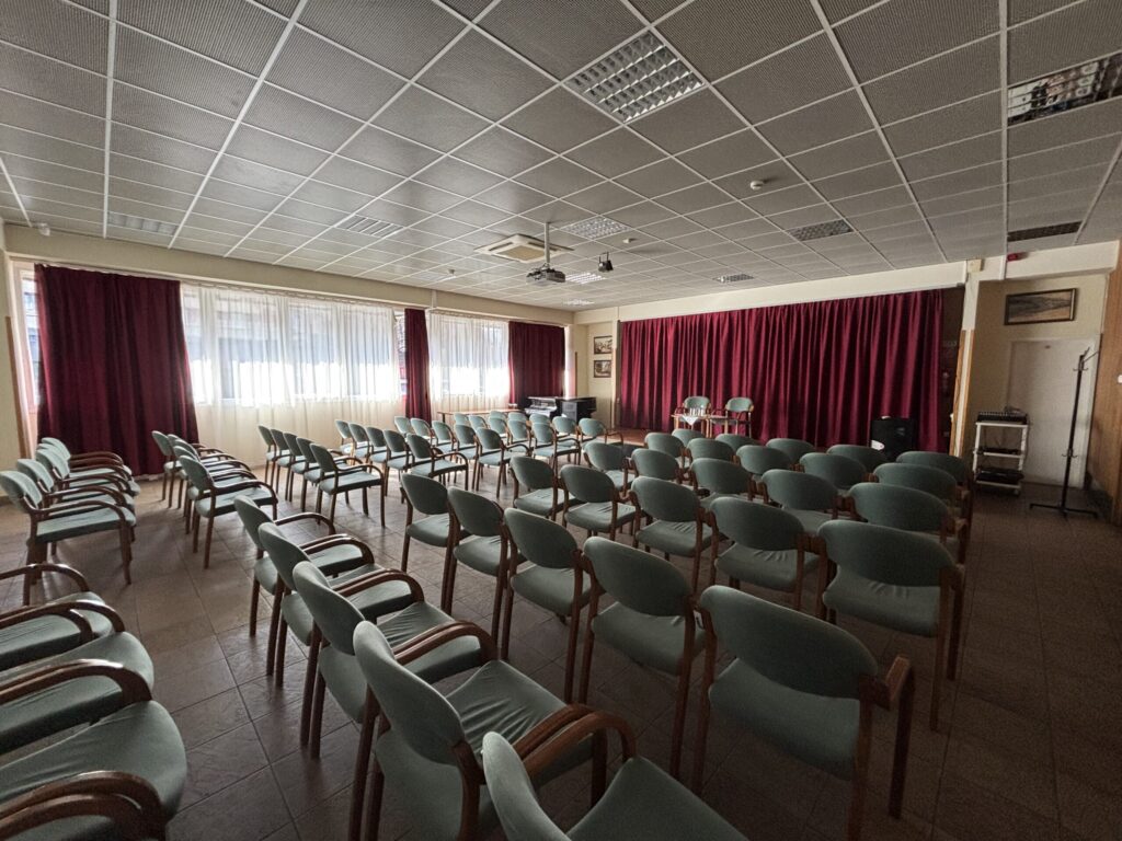 Rákóczi Ferenc Könyvtár terem kép