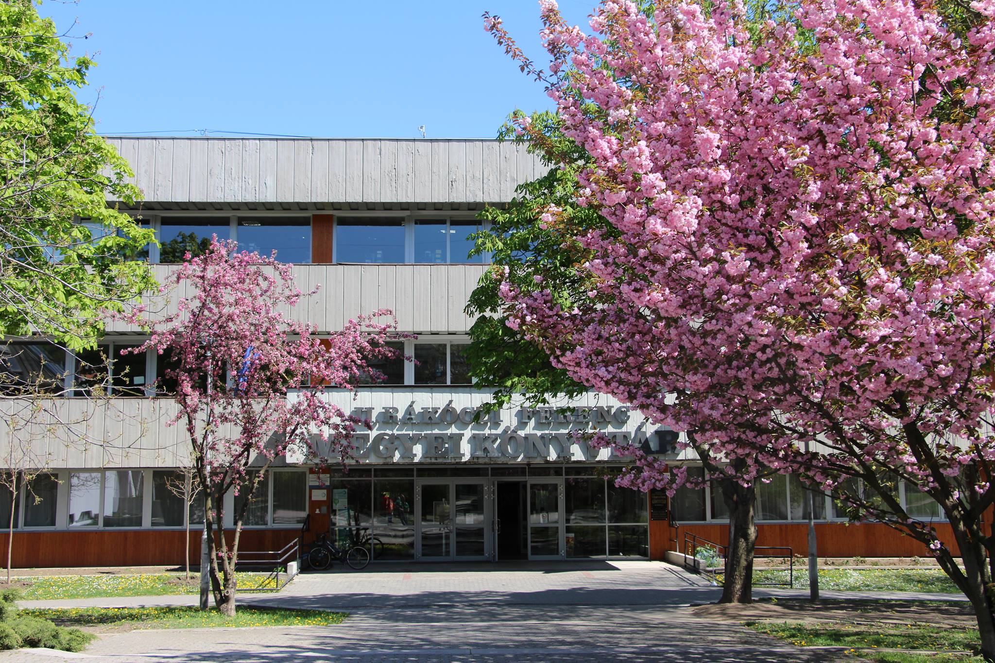 Zárva